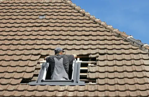 Pose de velux - Cosnes-et-Romain